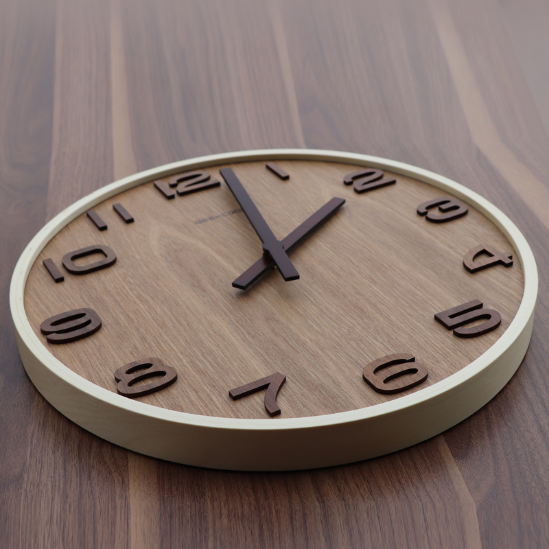 Massivholz-Wanduhr, Geräuschlo – Home Office Background Bewertung und Preis