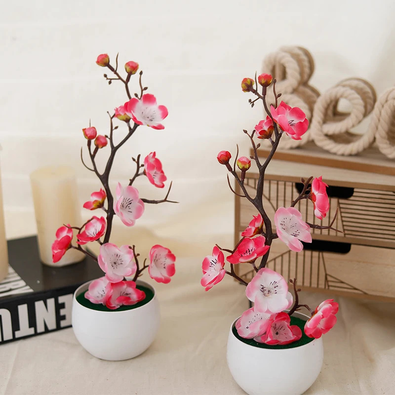 Simulierte Pflaumenblüten im T – Home Office Background Bewertung und Preis